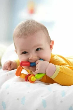 Store HABA Dilly-Dally Wooden Rattle With Plastic Rings